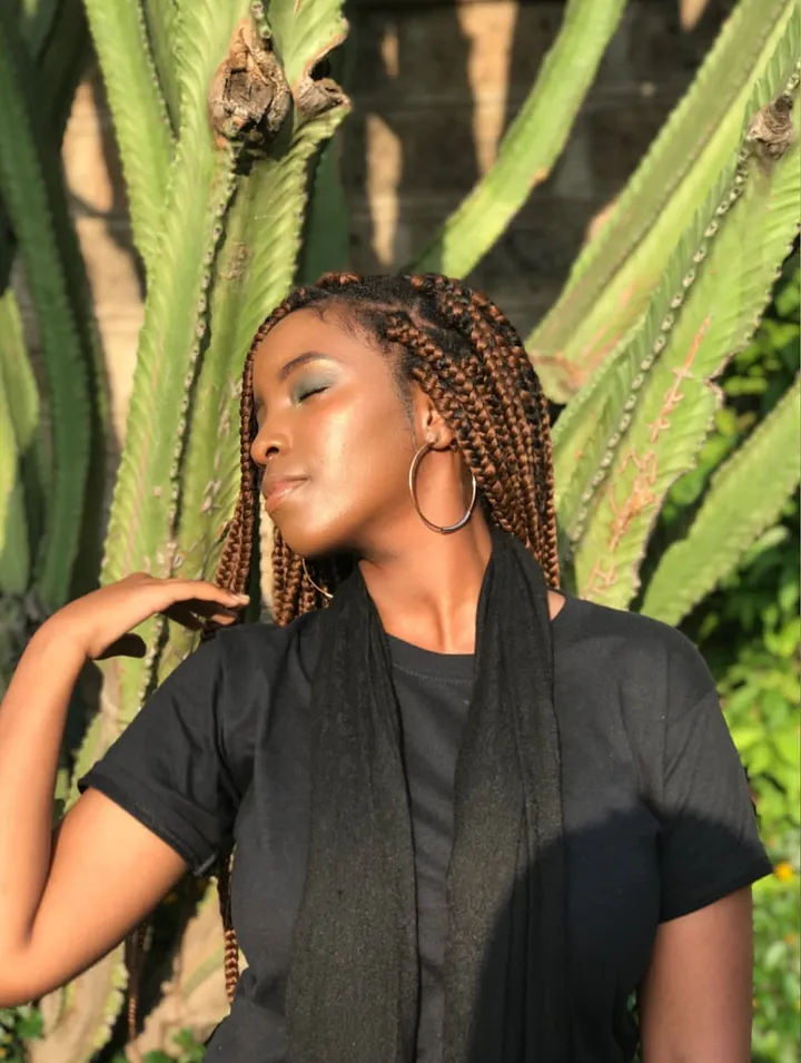Look by Meremeta lead makeup artrist, Christina Nyamwaya, on Shishi, Meremeta photographer, in 2018
